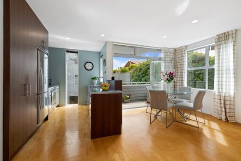 Photo of property in Habitat Apartments, 1/31 Byron Avenue, Takapuna, Auckland, 0622