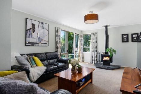 Photo of property in 69 Awaruku Road, Torbay, Auckland, 0630