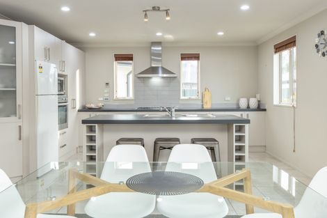 Photo of property in 692a Avonside Drive, Avonside, Christchurch, 8061