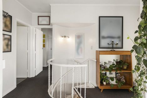 Photo of property in 18 Colville Street, Newtown, Wellington, 6021