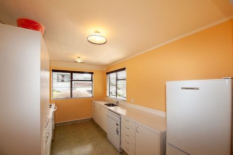 Photo of property in 2/46 Wingfield Place, Churton Park, Wellington, 6037