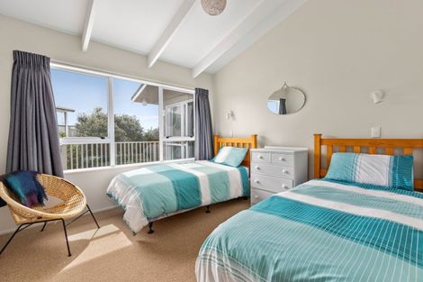 Photo of property in 49 Blue Pacific Parade, Riversdale Beach, Masterton, 5872