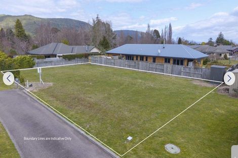 Photo of property in 35 Lakemere Way, Kinloch, Taupo, 3377