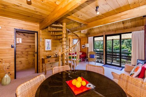 Photo of property in 20 Pohutukawa Crescent, Raumati Beach, Paraparaumu, 5032