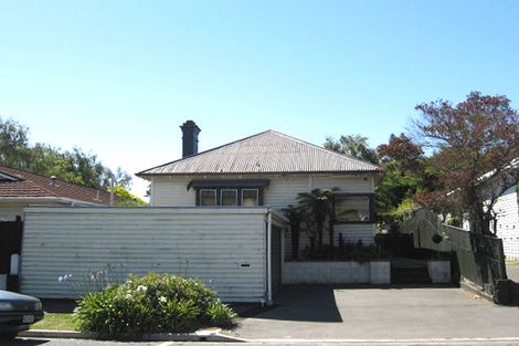 Photo of property in 3 Aikmans Road, Merivale, Christchurch, 8014