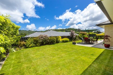 Photo of property in 34 Sunstone Crescent, Brown Owl, Upper Hutt, 5018