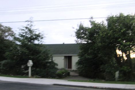 Photo of property in 4 Huia Street, Waikanae, 5036