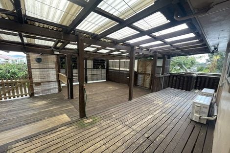 Photo of property in 8 Luanda Drive, Ranui, Auckland, 0612