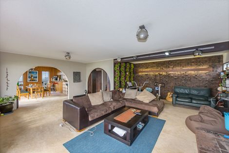 Photo of property in 38 Cliff Road, Torbay, Auckland, 0630