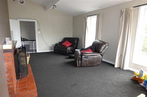 Photo of property in 54 Oriana Crescent, Hornby, Christchurch, 8042