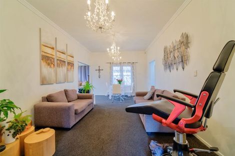 Photo of property in 21 Steele Road, Forest Lake, Hamilton, 3200