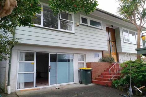 Photo of property in 4/1a Becroft Drive, Forrest Hill, Auckland, 0620