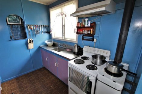 Photo of property in 27 Tarapunga Place, Tokoroa, 3420