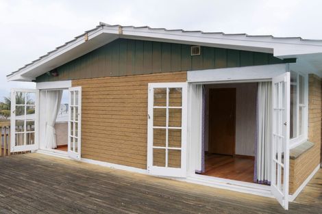 Photo of property in 2a Hoskins Avenue, Hillsborough, Auckland, 1042