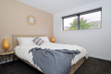 Photo of property in 8 Bracken Street, Arrowtown, 9302