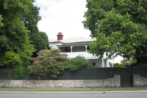 Photo of property in 92 Opawa Road, Opawa, Christchurch, 8023