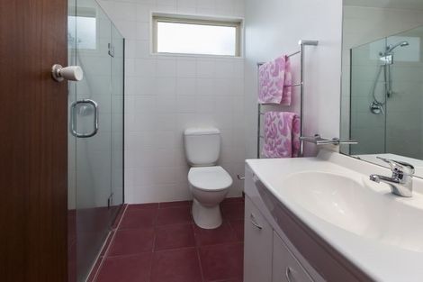 Photo of property in 4 Saint Winifreds Place, Bryndwr, Christchurch, 8052