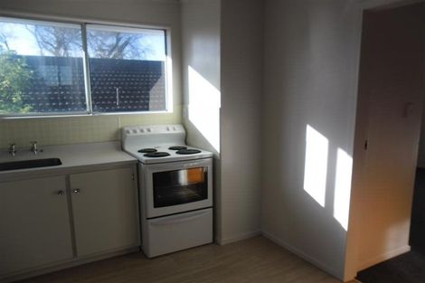 Photo of property in 28a Leighton Avenue, Waiwhetu, Lower Hutt, 5010