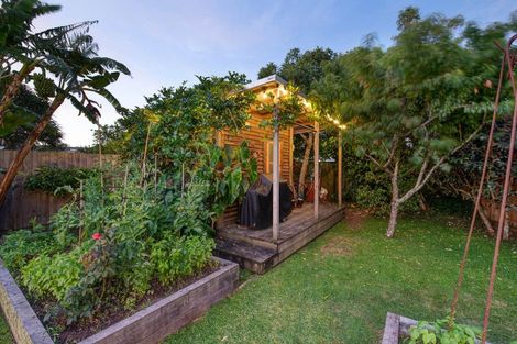 Photo of property in 59 The Circle, Manly, Whangaparaoa, 0930