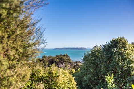 Photo of property in 9 Lily Close, Camborne, Porirua, 5026