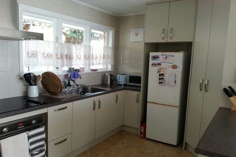 Photo of property in 1/2 Bowling Avenue, Epsom, Auckland, 1023