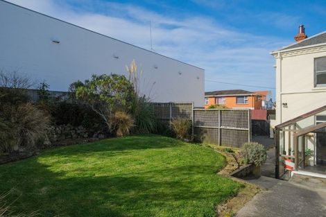 Photo of property in 2 Macnee Street, Mornington, Dunedin, 9011