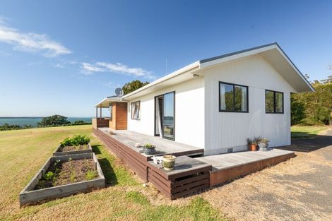 Photo of property in 133a Athenree Road, Athenree, Katikati, 3177