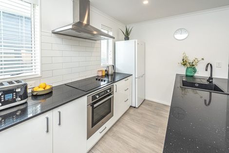 Photo of property in 5 Toi Street, Tawhero, Whanganui, 4501