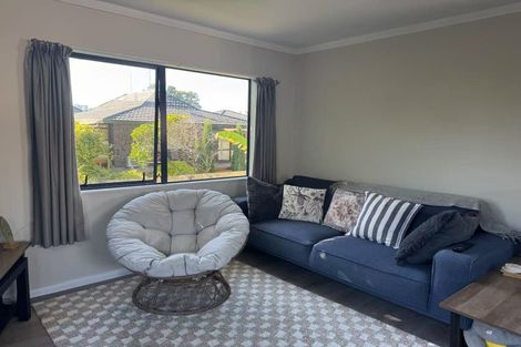 Photo of property in 50 Lakeside Drive, Orewa, 0931