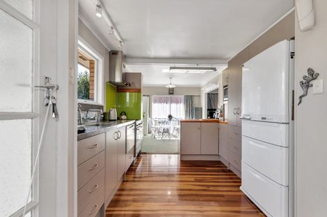 Photo of property in 6 Pegler Drive, Howick, Auckland, 2014