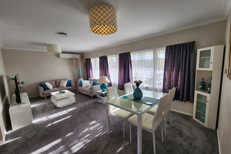 Photo of property in 2/500 Devonport Road, Tauranga South, Tauranga, 3112