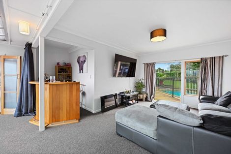 Photo of property in 118 Tuhikaramea Road, Dinsdale, Hamilton, 3204