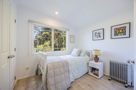 Photo of property in 39 Emlyn Place, Torbay, Auckland, 0630