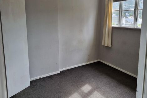 Photo of property in 46 Athlone Crescent, Avalon, Lower Hutt, 5011