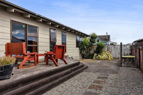 Photo of property in 7 Green Lane, Hawera, 4610