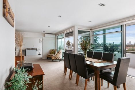 Photo of property in Palm Cove Apartments, 302/6 Tawa Street, Mount Maunganui, 3116