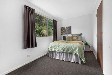 Photo of property in 19 Solander Place, Whitby, Porirua, 5024