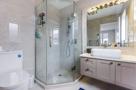 Photo of property in 32 Carrickdawson Drive, Flat Bush, Auckland, 2019