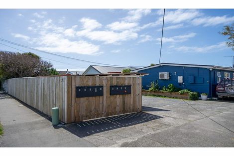 Photo of property in 8/71 Estuary Road, New Brighton, Christchurch, 8061