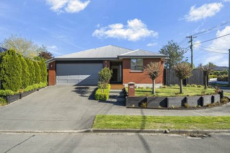 Photo of property in 2a Gilbert Place, Sydenham, Christchurch, 8023