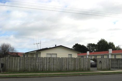 Photo of property in 195 Cambridge Street, Levin, 5510