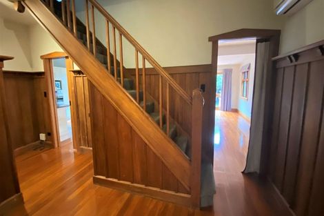 Photo of property in 4 Thorrington Road, Cashmere, Christchurch, 8022