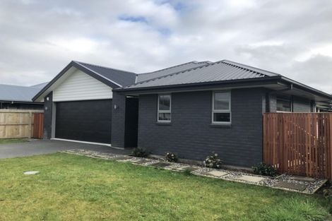 Photo of property in 9 Robert Duncan Road, Belfast, Christchurch, 8051