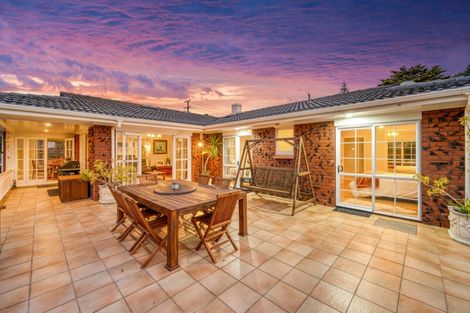 Photo of property in 306 Point View Drive, Dannemora, Auckland, 2016