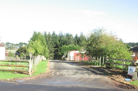 Photo of property in 10 Everlea Place, Alfriston, Auckland, 2105