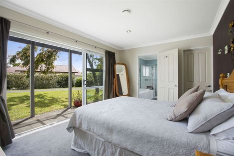 Photo of property in 42 Macmillan Street, Katikati, 3129