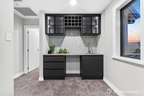 Photo of property in 5 Kotuitui Drive, Wainui, 0992