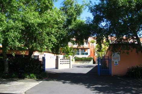 Photo of property in 122 Harbour Village Drive, Gulf Harbour, Whangaparaoa, 0930