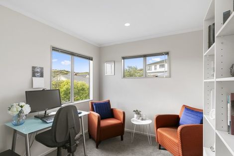 Photo of property in 9 Cedarwood Street, Woodridge, Wellington, 6037