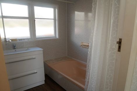 Photo of property in 15 Hillcrest Road, Raumati South, Paraparaumu, 5032